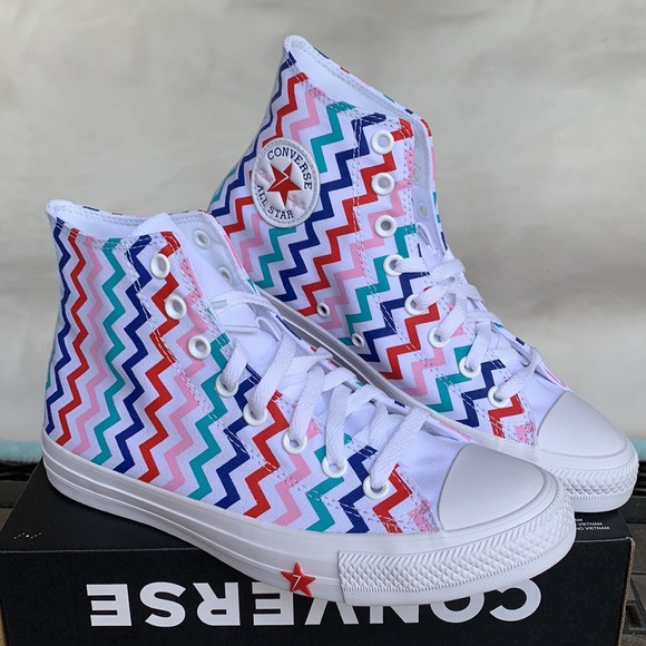 CONVERSE CTAS HI WHITE/UNIVERSITY RED WMNS - Picture 4 of 13